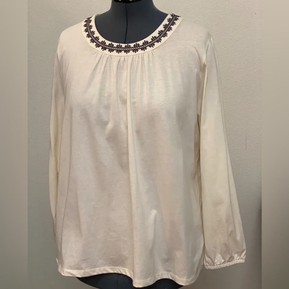 Old Navy Cream Blouse with Black Design Medium